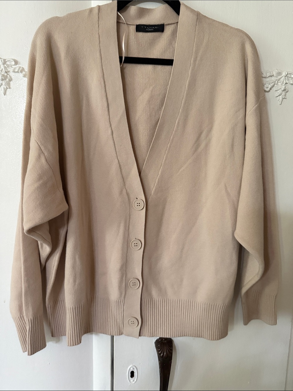 T Tahari Beige Button-Front V-Neck Cardigan